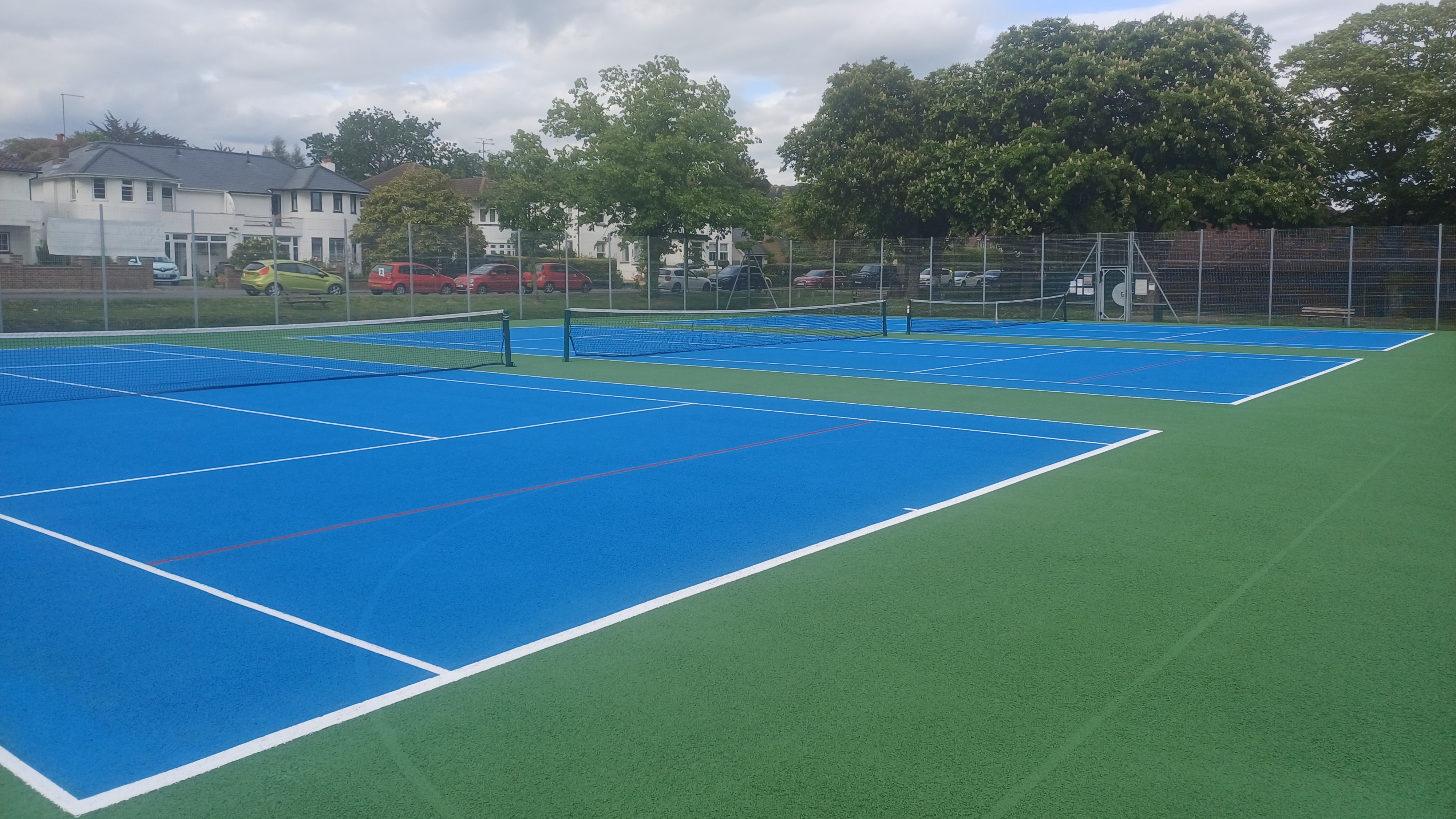 St John’s Park tennis courts refurbished and ready for summer