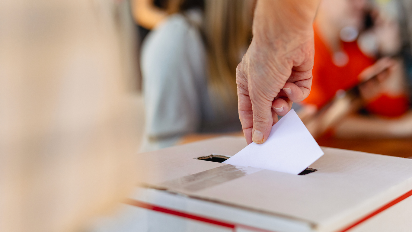 Residents invited to confirm details for electoral register
